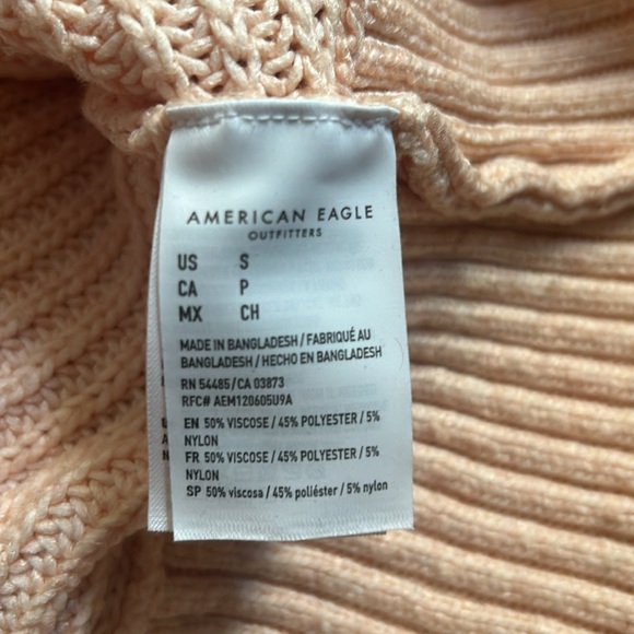 American Eagle Outfitters Oversized Knit Mock Neck Sweater - Picture 4 of 5